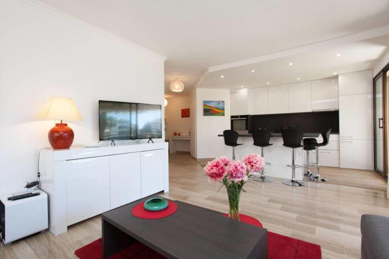 3-Room Apartment With Terrace In Palm Beach Cannes Eksteriør billede