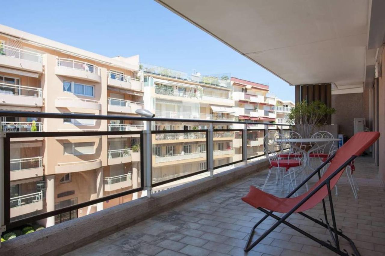 3-Room Apartment With Terrace In Palm Beach Cannes Eksteriør billede